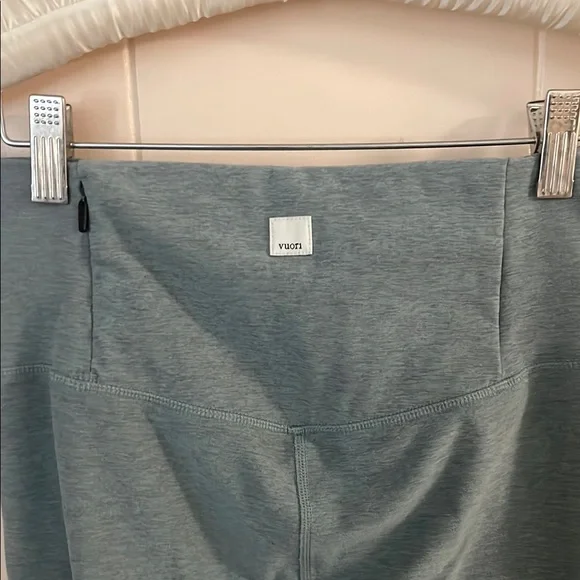 Vuori Blue Leggings - Picture 2 of 4